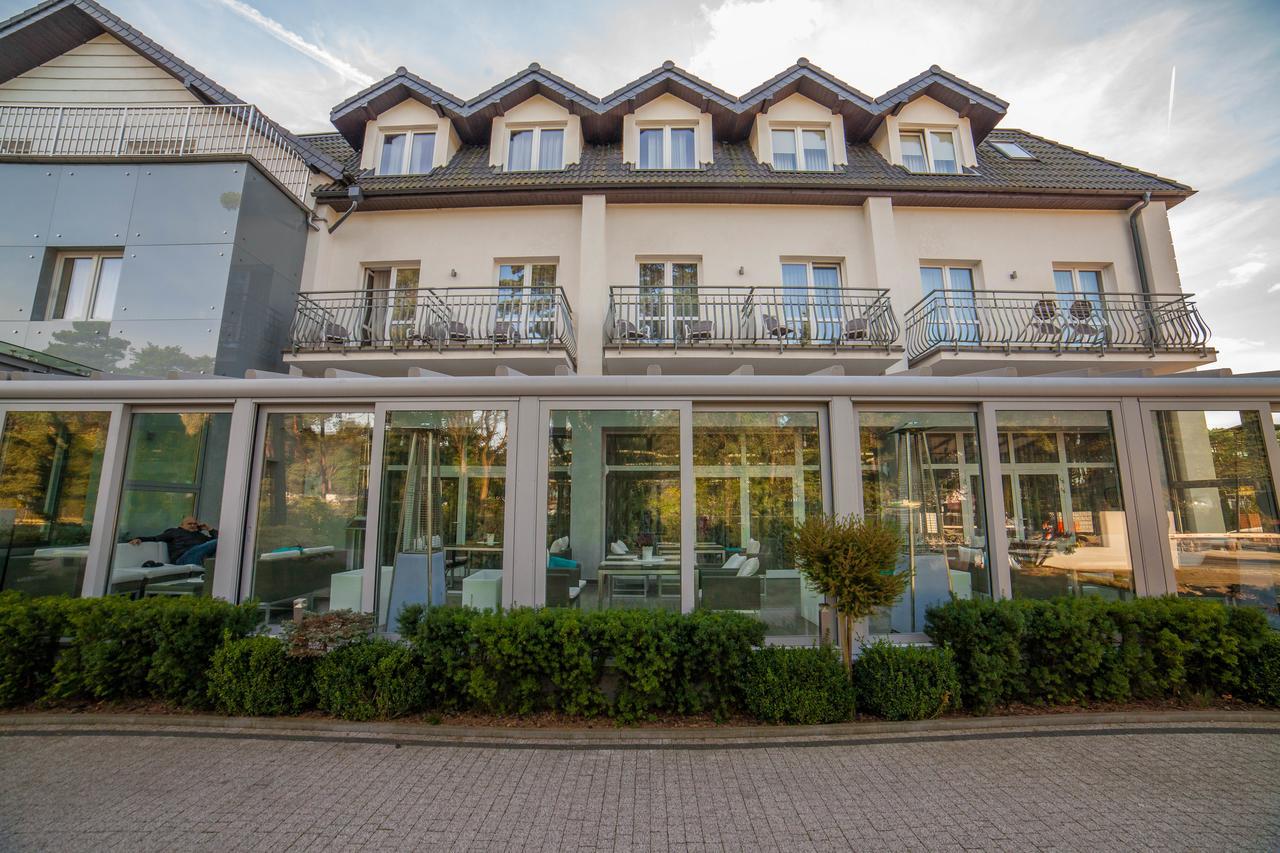 Hotel Jantar Wellness & Spa Ustka Bagian luar foto