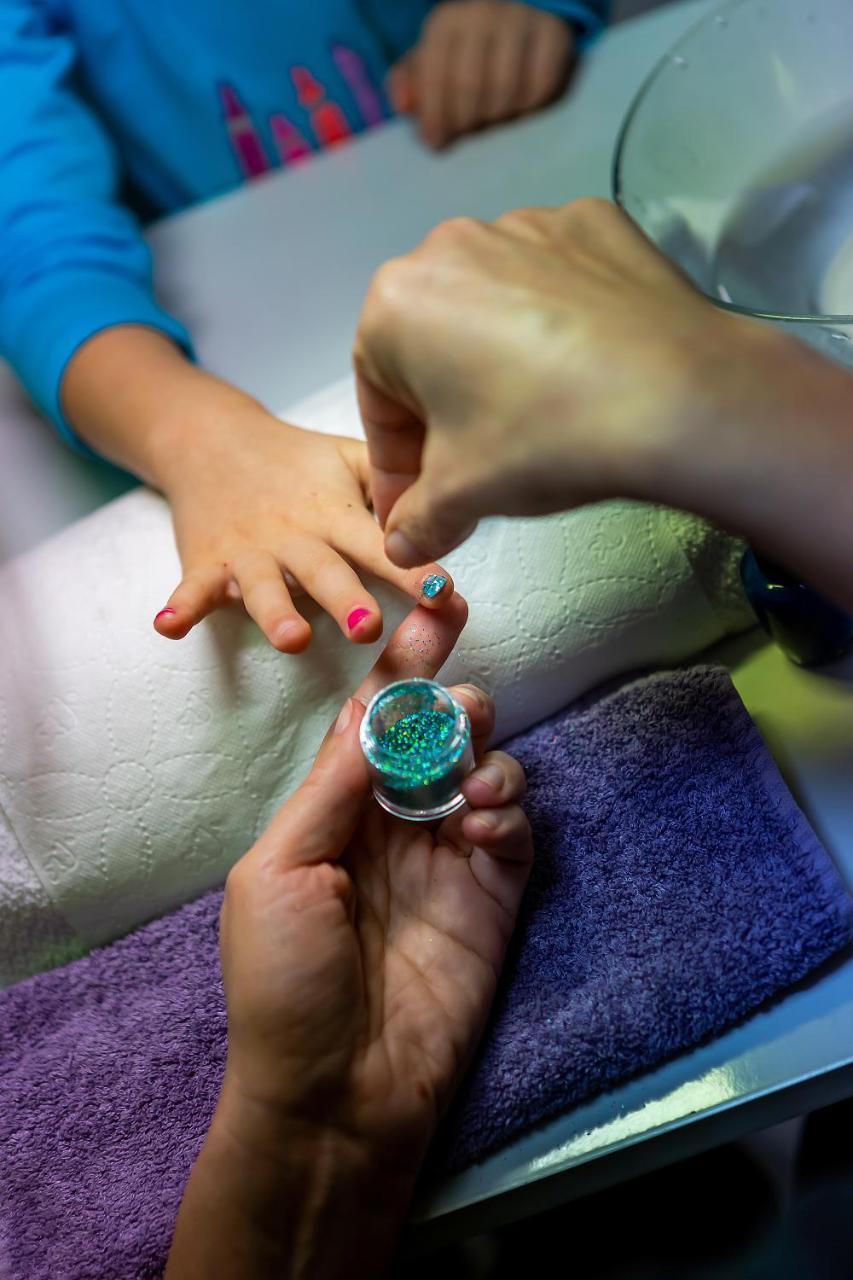 Hotel Jantar Wellness & Spa Ustka Bagian luar foto